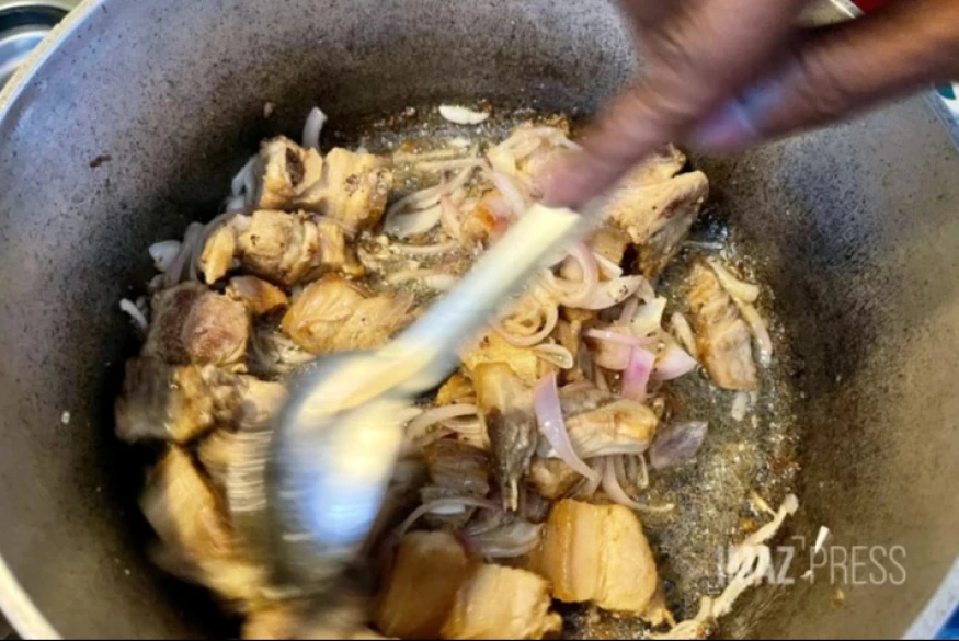 Sainte-Hélène : en Gironde un couple de Réunionnais cuisine pour les pompiers